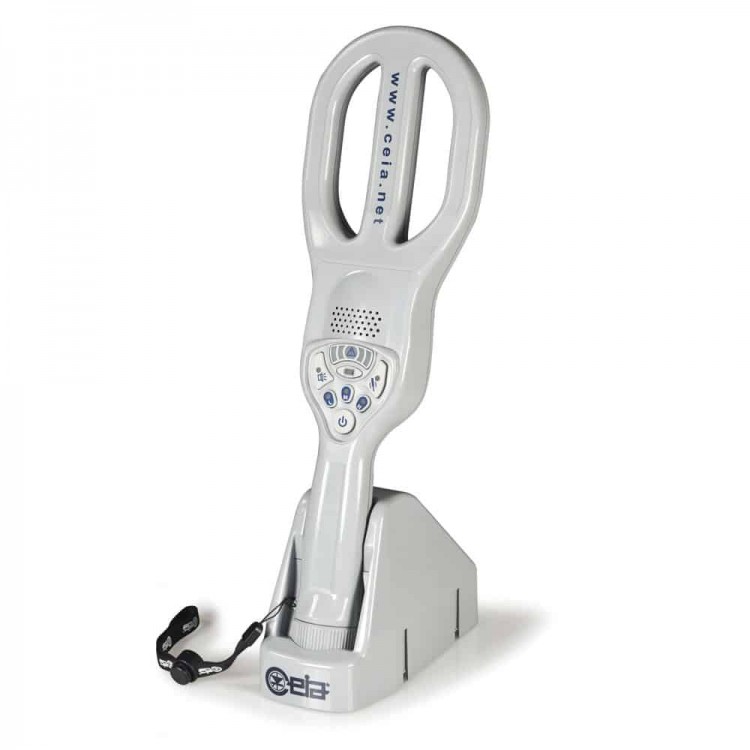 CEIA - Metal Detector ‎manual ‎industrial Frequency‎. Hz Current‎. A  Model: PD240CB (with charger and case)